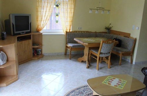 Lubben House | Quiet location, 800 m² lawn, small pond, pets welcome