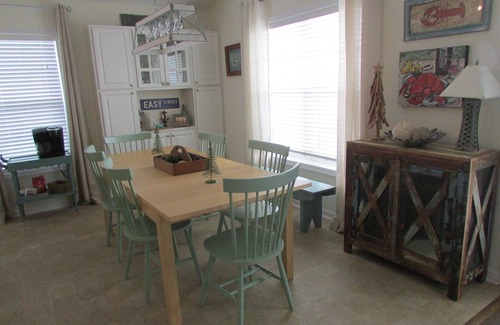 Surf City House | Quiet location, Beach access, Pet Friendly, Wifi, Wide beach, great for fishing!