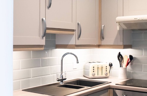 Eastbourne City Centre House | Quiet Location In The Heart Of Eastbourne