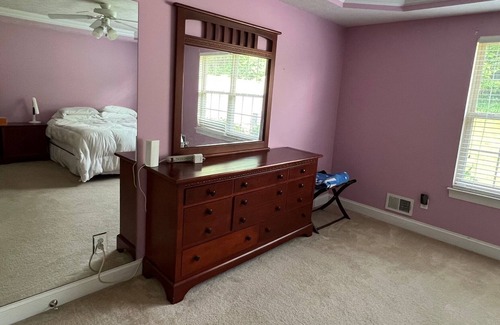 Oakdale Condo | Quiet Luxury 3BR 2.5 Bath Fully Furnished home - Minimum 4 weeks or more