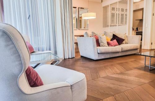 Powisle Apartment | Quiet Luxury Apartment Powiśle - Centrum Kopernik