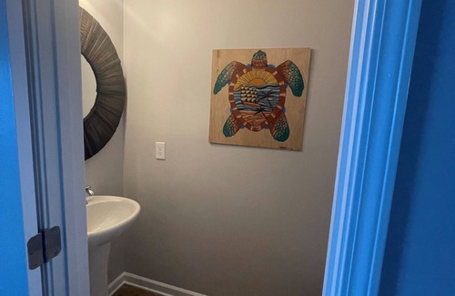 Murraysville House | Quiet neighborhood, close to beaches, downtown, and all Wilmington has to offer!