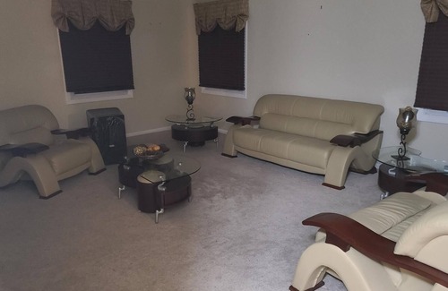 Willingboro House | Quiet neighborhood, cozy 3 bedroom 2 bath, short drive to Phila