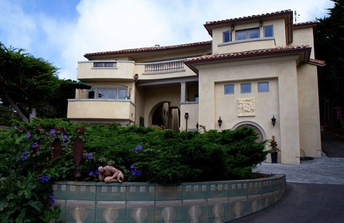 Hatton Fields House | Quiet Ocean View Villa, Carmel, CA. short walk to town, the beach, the mission.