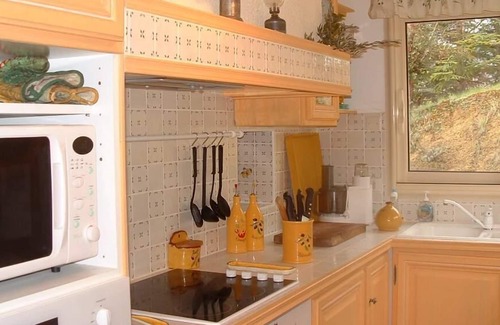 Esperaza Villa | Quiet, pool, stunning views, lovely region and 10 min on foot from all amenities
