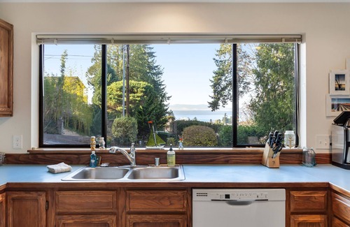 The Bowl of Edmonds House | Quiet Puget Sound view home near downtown Edmonds with a fireplace