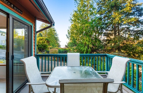The Bowl of Edmonds House | Quiet Puget Sound view home near downtown Edmonds with a fireplace