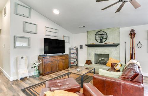 Redding House | Quiet Redding Getaway about 7 Mi to Downtown!
