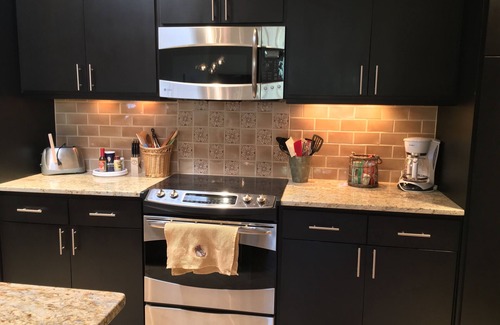 Tucson Condo | Quiet, Resort-Like Setting in the Foothills
