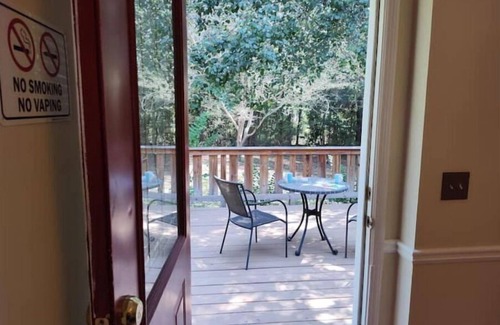 Macon House | Quiet retreat