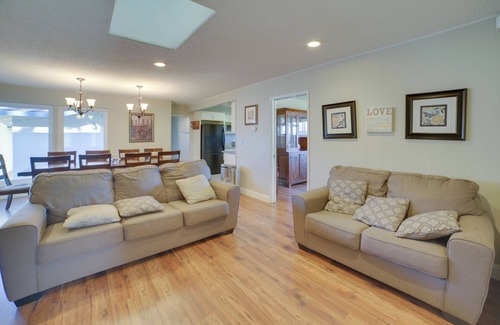 Salinas House | Quiet Salinas Vacation Rental 10 Mi to Beach