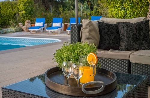Kouklia Villa | Quiet sea view villa with private pool and large garden