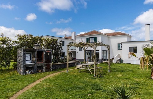 Ribeira Grande Apartment | quiet secluded and yet central, the perfect family holiday