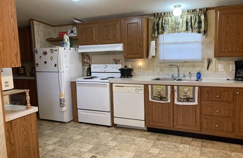 Jasper House | Quiet secluded private single wide mobile home