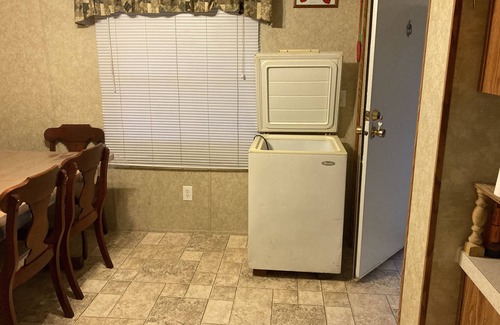 Jasper House | Quiet secluded private single wide mobile home