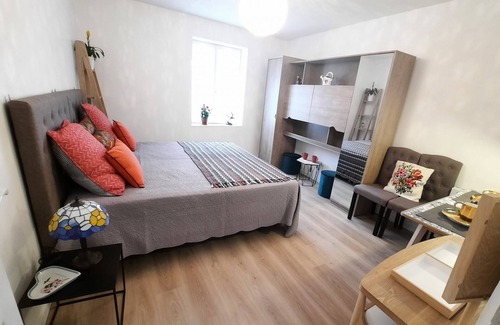 Hautevesnes House | Quiet, spacious country house 1 hour from Disney land. 1 h00 from Paris.