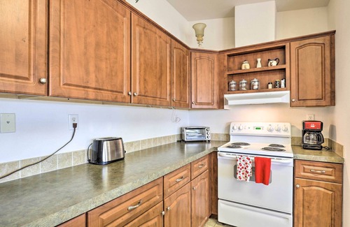 Tombstone House | Quiet Tombstone Retreat ~ 3 Mi to Historic Dtwn!