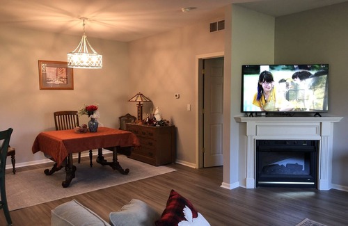 Drayton Plains Condo | Quiet 2BR/2BA Condo Central Location