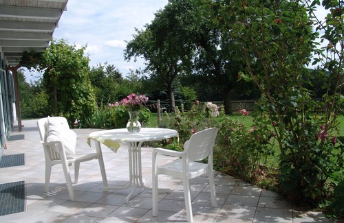 Obergunzburg Apartment | Quiet vacation apartments in a secluded location with views of the Alps