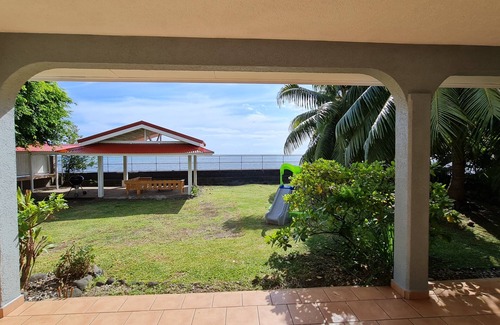 Paea House | Quiet villa by the sea, ideal for families or groups of travellers