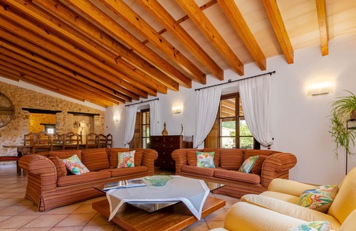 Campanet Villa | Quiet villa with private pool and barbecue area, YourHouse Mata Grossa
