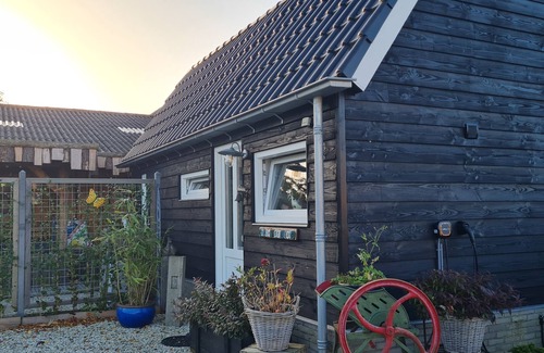Sint-Annaland Ski Chalet | Quiet wellness chalet overlooking the polder