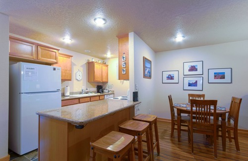 McCall Condo | QUIET, WOODED RETREAT WITH PRIVATE HOT TUB IN SECULDED SETTING