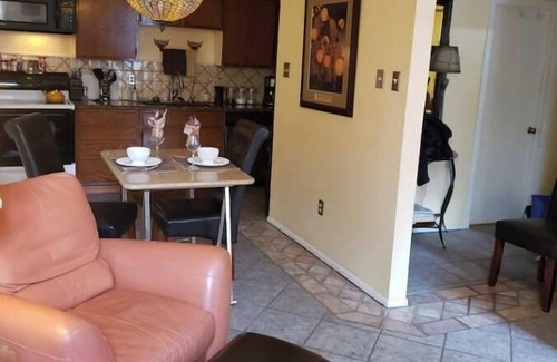 Clarksville Condo | Quiet yet close to all that Austin has to offer