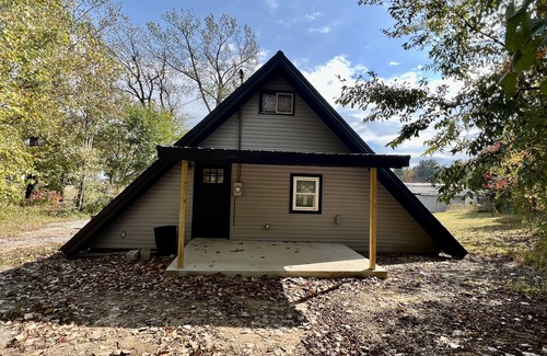 Madisonville House | Quietly Charming A-Frame