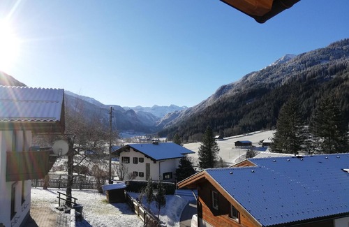 Untertauern Apartment | Quietly located property with balcony