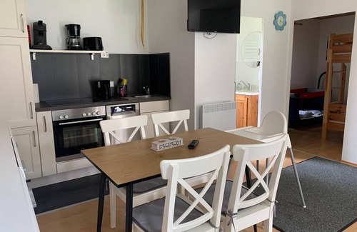Bungalowdorf an der Talsperre House | Quietly situated vacation bungalow on the edge for a family of 4 people