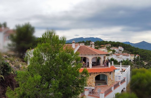 La Font d'en Carros Villa | Quietly situated Villa with panoramic views, and private pool, free wifi