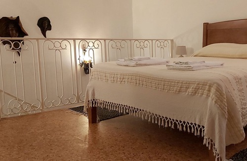 Fortios Cottage | Quinta dos Fortios, Typical Alentejo Farm with Swimming Pool, Garden, Orchard and Horses.