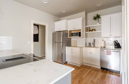 Kerns House | Quintessential 2BR Craftsman
