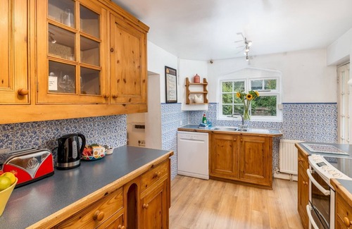 Great Missenden House | Quintessential Chilterns Cottage | Pass the Keys