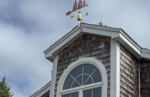Spruce Head House | Quintessential Waterfront Maine Cottage