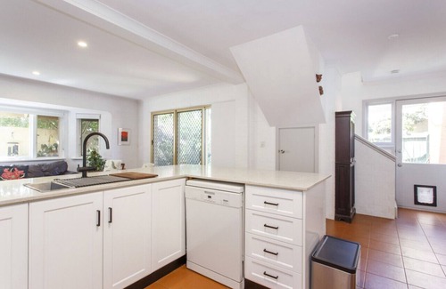 South Fremantle House | Quirky Hidden Gem - South Fremantle
