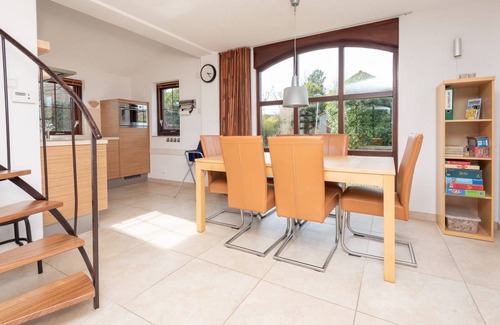 Westenschouwen House | Quit location, lot of privacy, a great garden to play