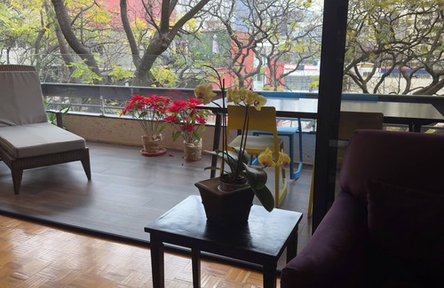 Granada Condo | Quite and tasteful condo in Polanco, Mexico City
