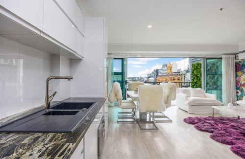 Auckland Central Business District Apartment | QV Water Front Stylish Apt with Aircon - 1048