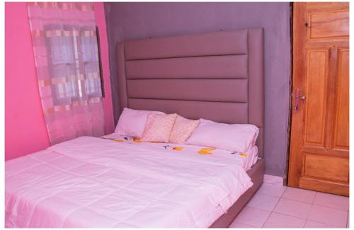 Bafoussam Apartment | RÉSIDENCE COLETTE