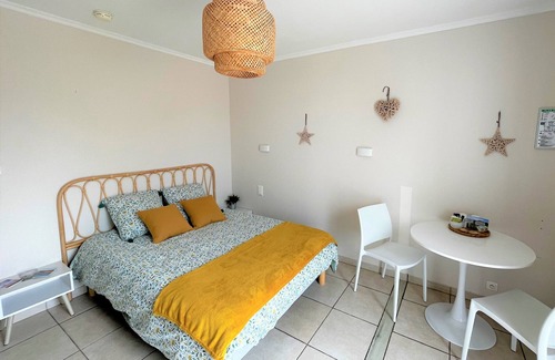 Jard-sur-Mer Apartment | Résidence de Charme, au Calme et à Proximité des Plages