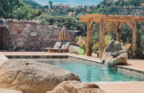 Pietralba Apartment | Résidence de Luxe 4 étoiles à Pietralba, 4 logements piscine chauffée BALAGNE