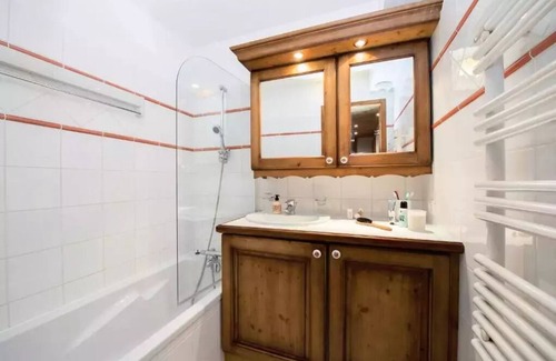 Les Carroz-d'Araches Apartment | Résidence Pierre & Vacances Premium Les Fermes du Soleil **** - Apartment 6 people - 1 bedroom + 1 sleeping area