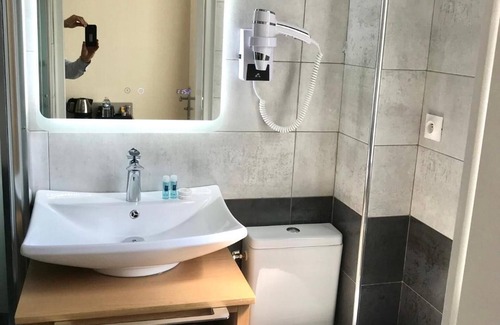 Le Pre-Saint-Gervais Hotel | Résidence Hoche