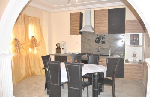 Douala Apartment | Résidence Hotelière Borel Denver