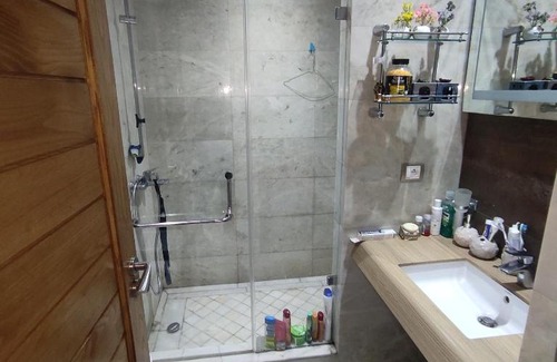 Ain Chock Apartment | Résidence jnane Californie