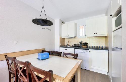 Giens Apartment | Résidence La Pinède - maeva Home - Appartement bord de mer 2 pièces + coin cabine 6 personnes - Prestige MAE-7691