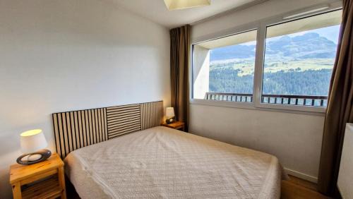 Flaine Apartment | Résidence Les Pleiades - Appartement confortable · Centre station · Balcon MAE-7365