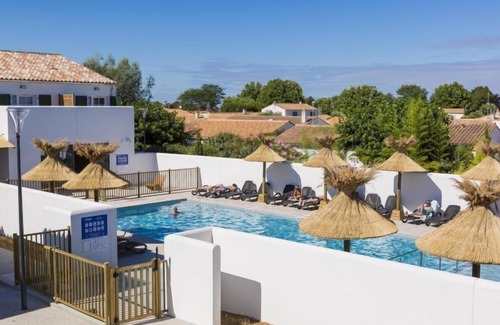 Rivedoux-Plage Apartment | Résidence Odalys Collection Rève d'Ile by Interhome